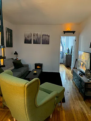 Rented by Bond New York | media 17