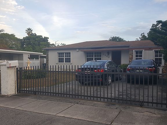 2nd image of 1350 NE 134th St