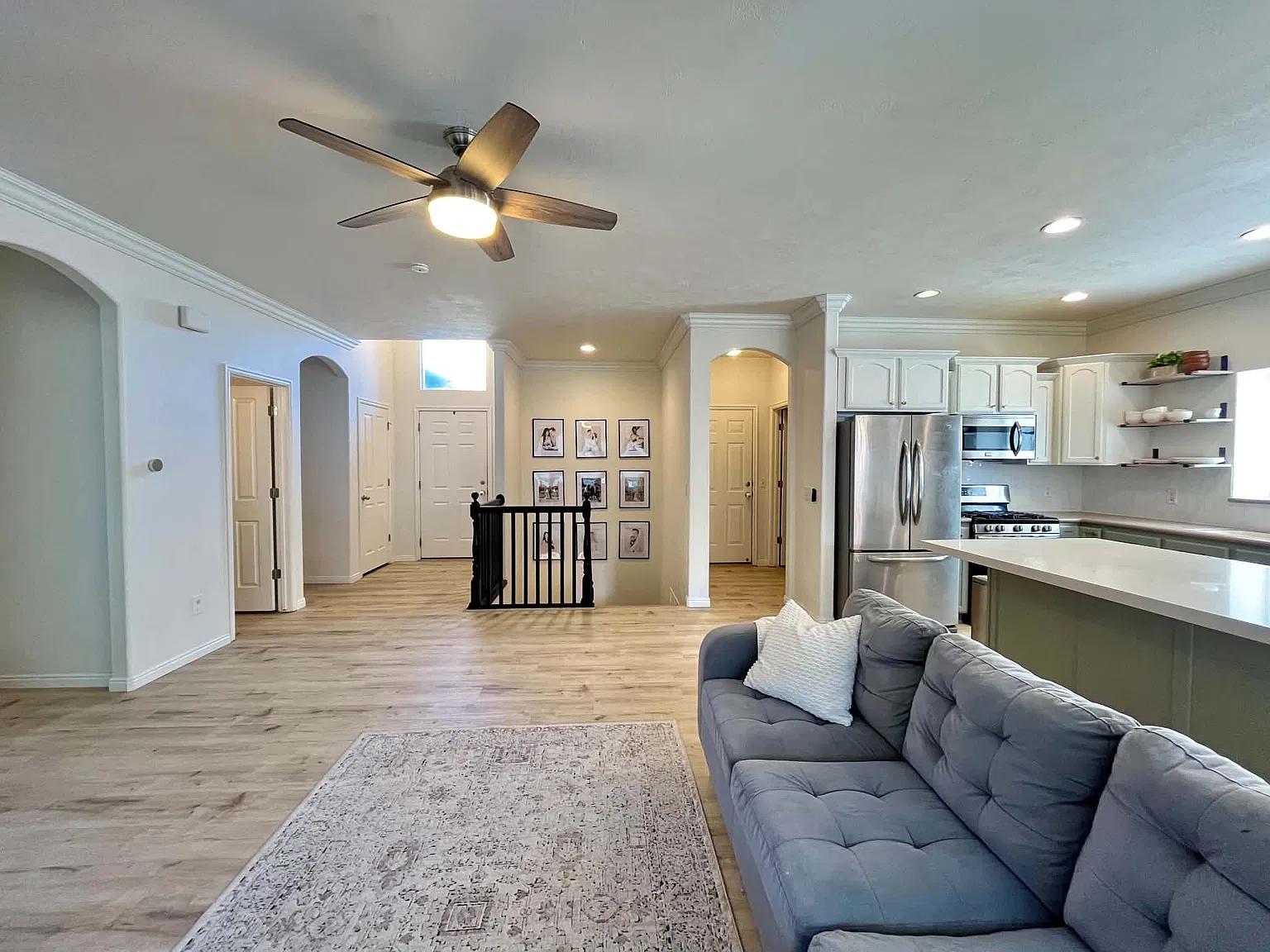 4 bed, 2452 sqft, $2,500 — Photo 2