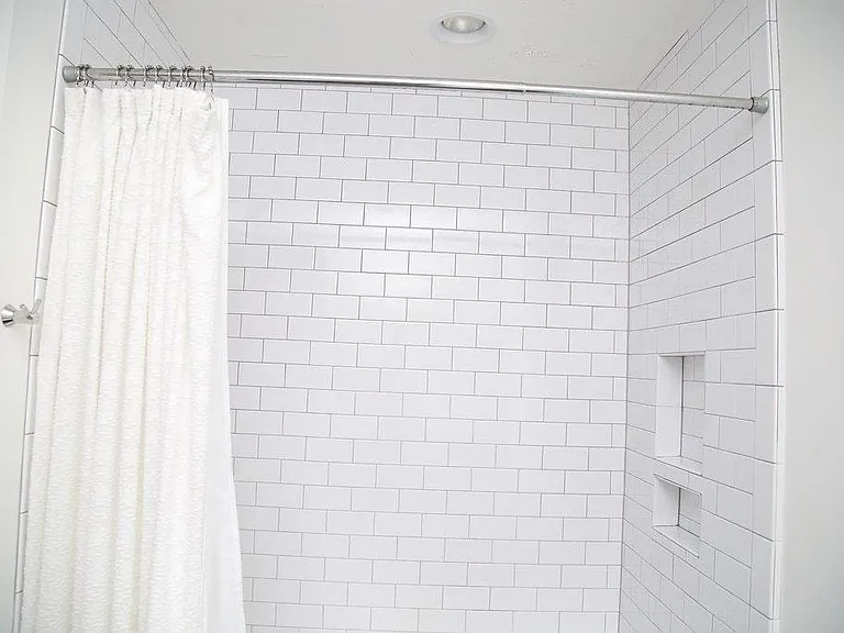 1507 Kensington Dr — Photo 16
