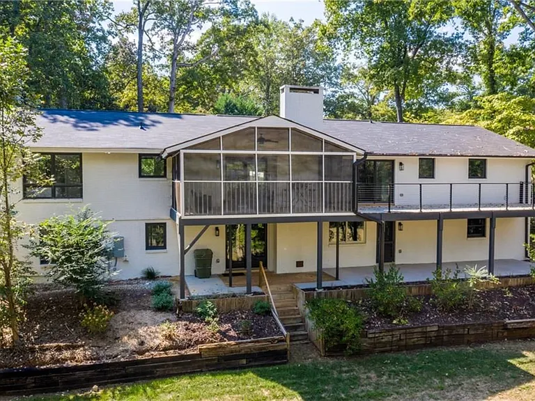 414 Shorecrest Dr — Photo 29