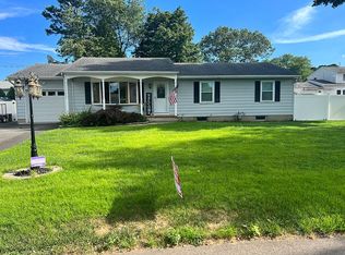 824 Lawrence Ave, Toms River, NJ