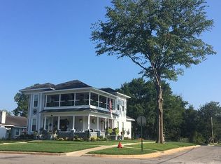 300 W 2nd St, Tuscumbia, AL 35674