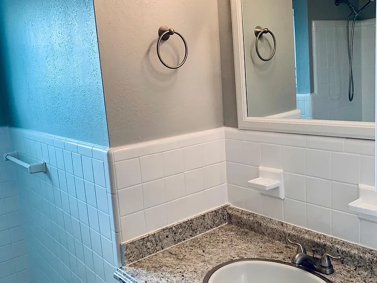 504 Langford Cir — Photo 11