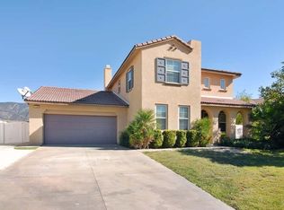 1136 W Shady Creek Dr, San Bernardino, CA 92407