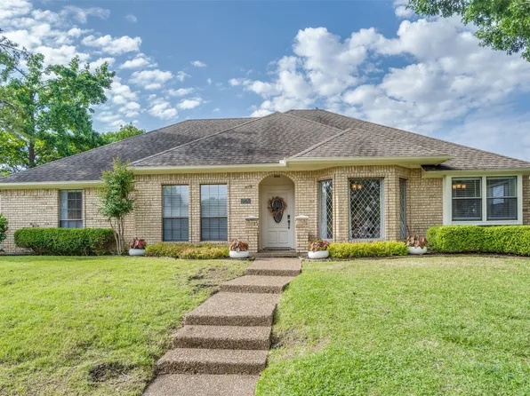 2330 Heatherwoods Way, Carrollton, TX 75007