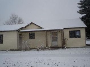 405 W Pryor Ave, Bridger, MT 59014