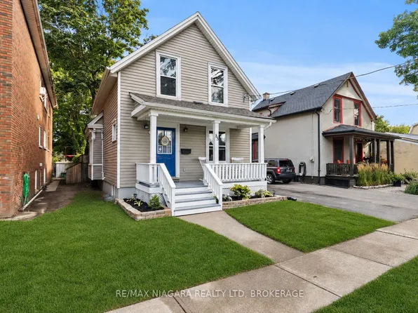 85 Maple St, Saint Catharines, ON L2R 2B1