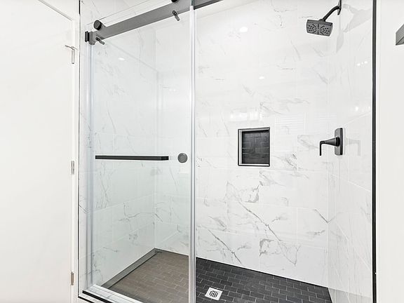 4th image of 4901 August St APT 3