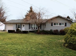 2923 Homestead Dr, Erie, PA 16506