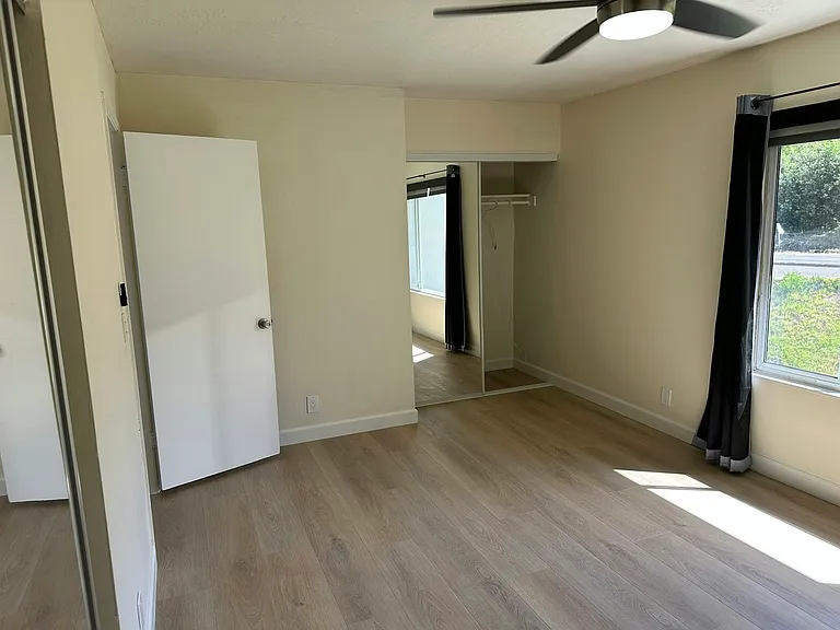 1888 Scepter Ct — Photo 21