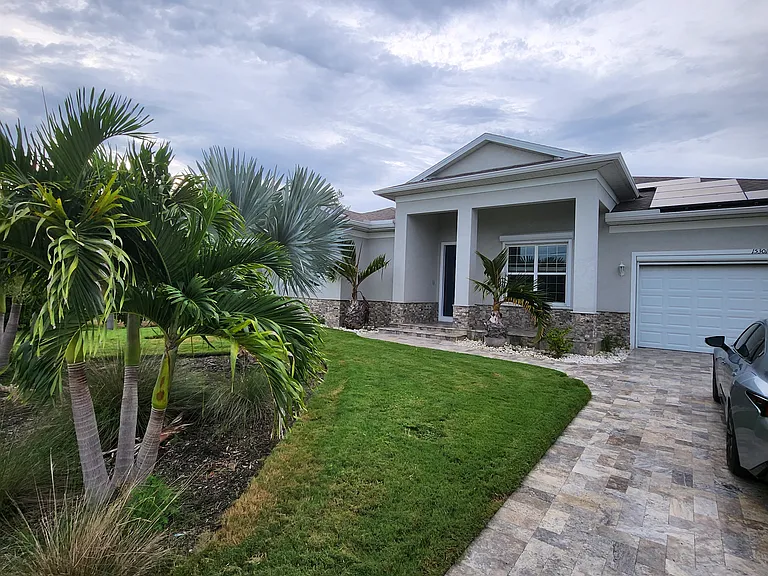15301 Chinook Way — Photo 1
