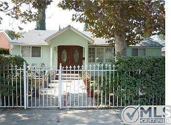 1st image of 7833 Louise Ave