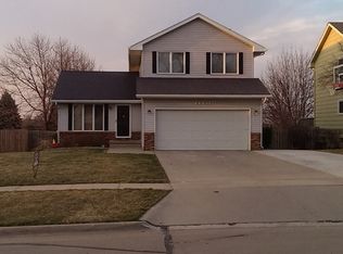14951 Summit Dr, Clive, IA 50325