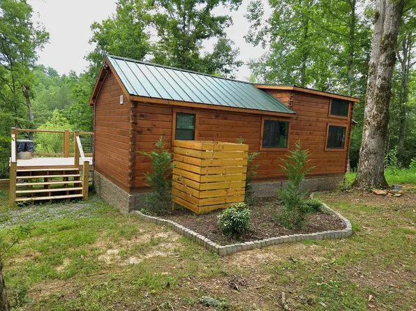 721 Holly Point Dr, Murphy, NC 28906