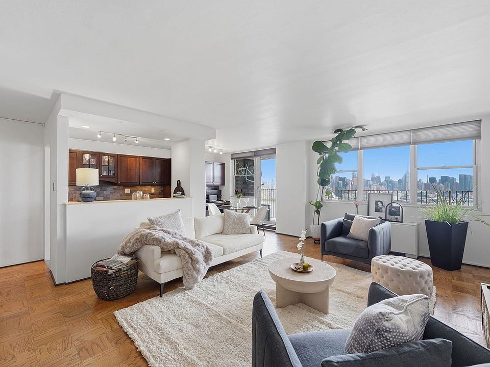 1st image of 6040 Boulevard East #23F