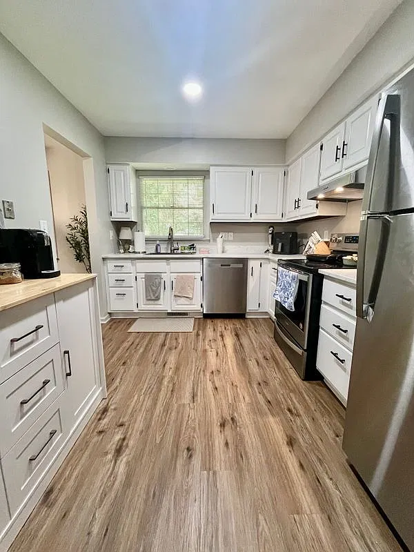 2 bed, 1.5 bath, 1235 sqft, $1,450 — Photo 4