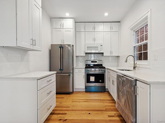 5th image of 64-23 Alderton Street #PH