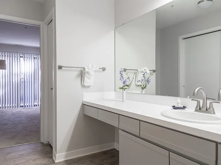 812 Walnut St #A — Photo 8