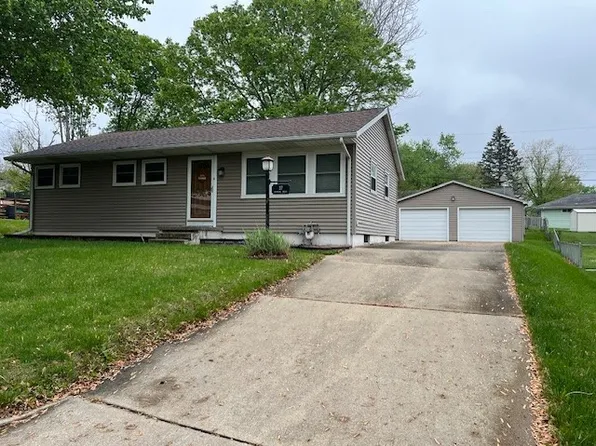 37 Wyoming Dr, Decatur, IL 62526
