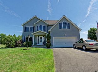35 Geneva Blvd, Wynantskill, NY 12198