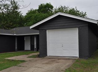 1105 Ann Dr #B, Ennis, TX 75119