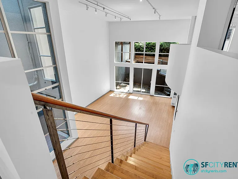 725 Florida St #2 — Photo 8