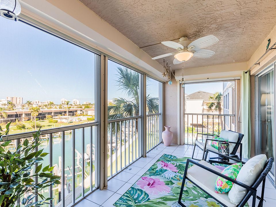 1st image of 900 Collier Ct APT 303