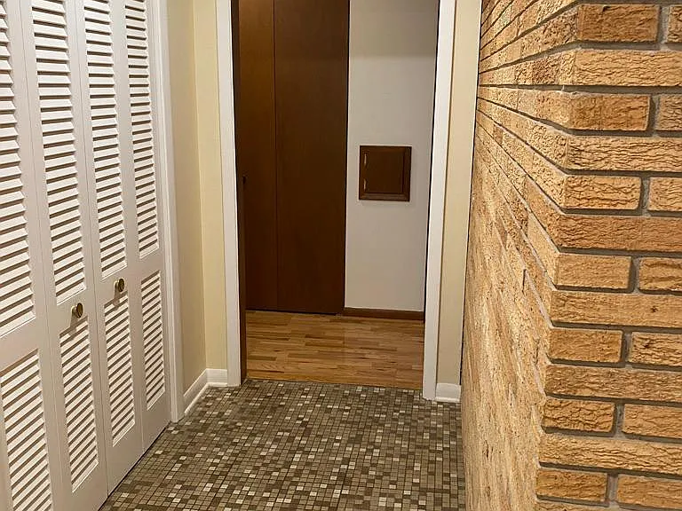 Front Entryway