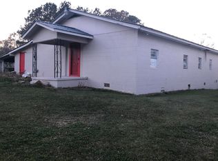 2209 Pearson Chapel Rd, Alexander City, AL 35010