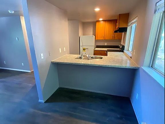 5th image of 1020 N 192nd St #2B