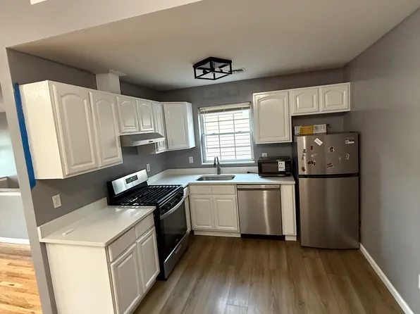 17 Prescott St Floor 2, Jersey City, NJ 07304