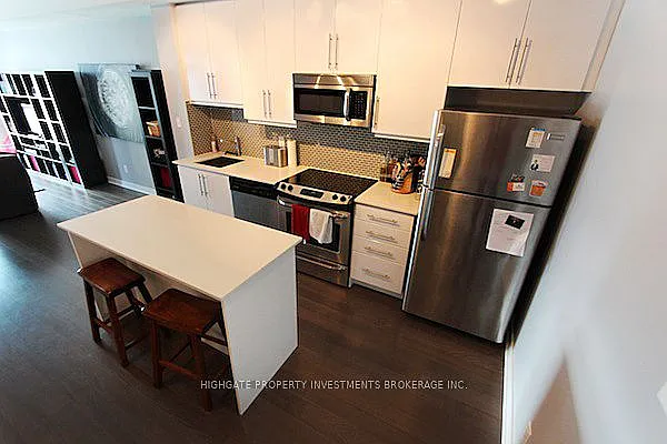 1169 Queen St W #525N — Photo 4