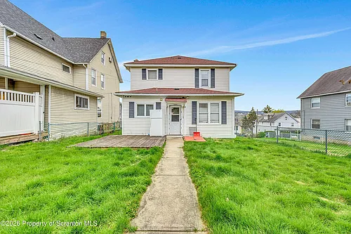 1425 Church Ave Photo 1