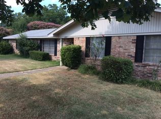 204 Rex Ave, Hooks, TX 75561
