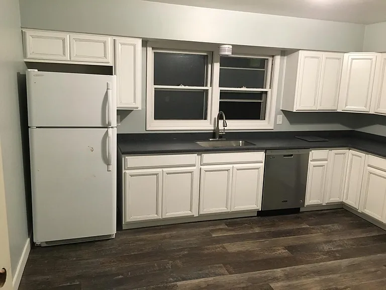 3751 Eccles Ave — Photo 11