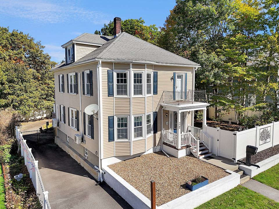 1st image of 25 Wasa St