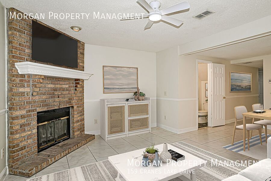 1st image of 159 Cranes Lake Dr