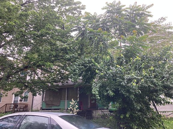 3rd image of 423 N Garfield Ave