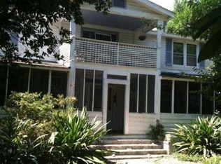 411 Summer Rest Rd, Wilmington, NC 28405