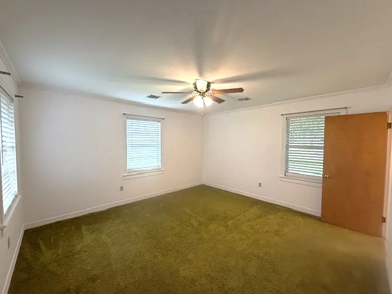 10590 Highway 77 — Photo 11