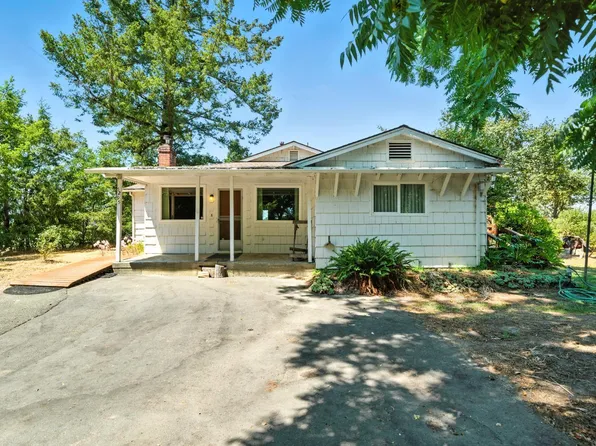 5295 N Hwy 116, Sebastopol, CA 95472