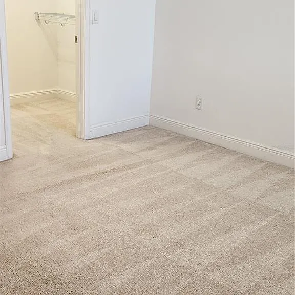 9805 Winnington St — Photo 35