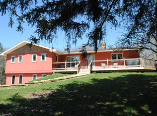S5733 Devils Crown Dr, Baraboo, WI 53913