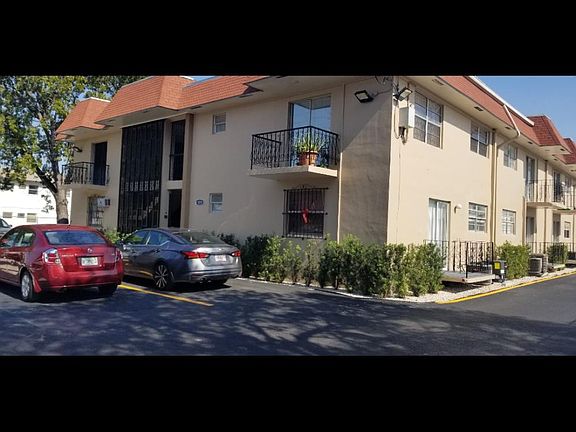 2nd image of 1015 NW 45th Ave APT 202
