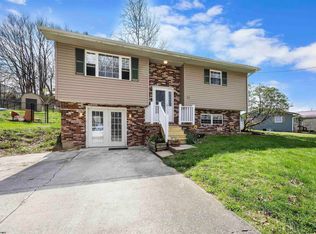 30 Hillside Dr, Buckhannon, WV 26201