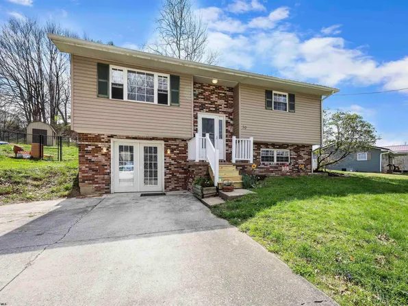 30 Hillside Dr, Buckhannon, WV 26201