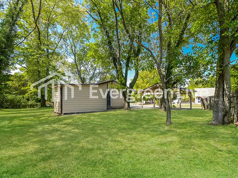 2756 Shadowcreek Dr — Photo 14