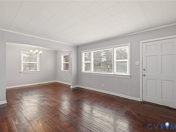 3rd image of 2313 Ruffin Rd