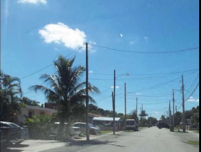 2nd image of 410 NW 57th Ct